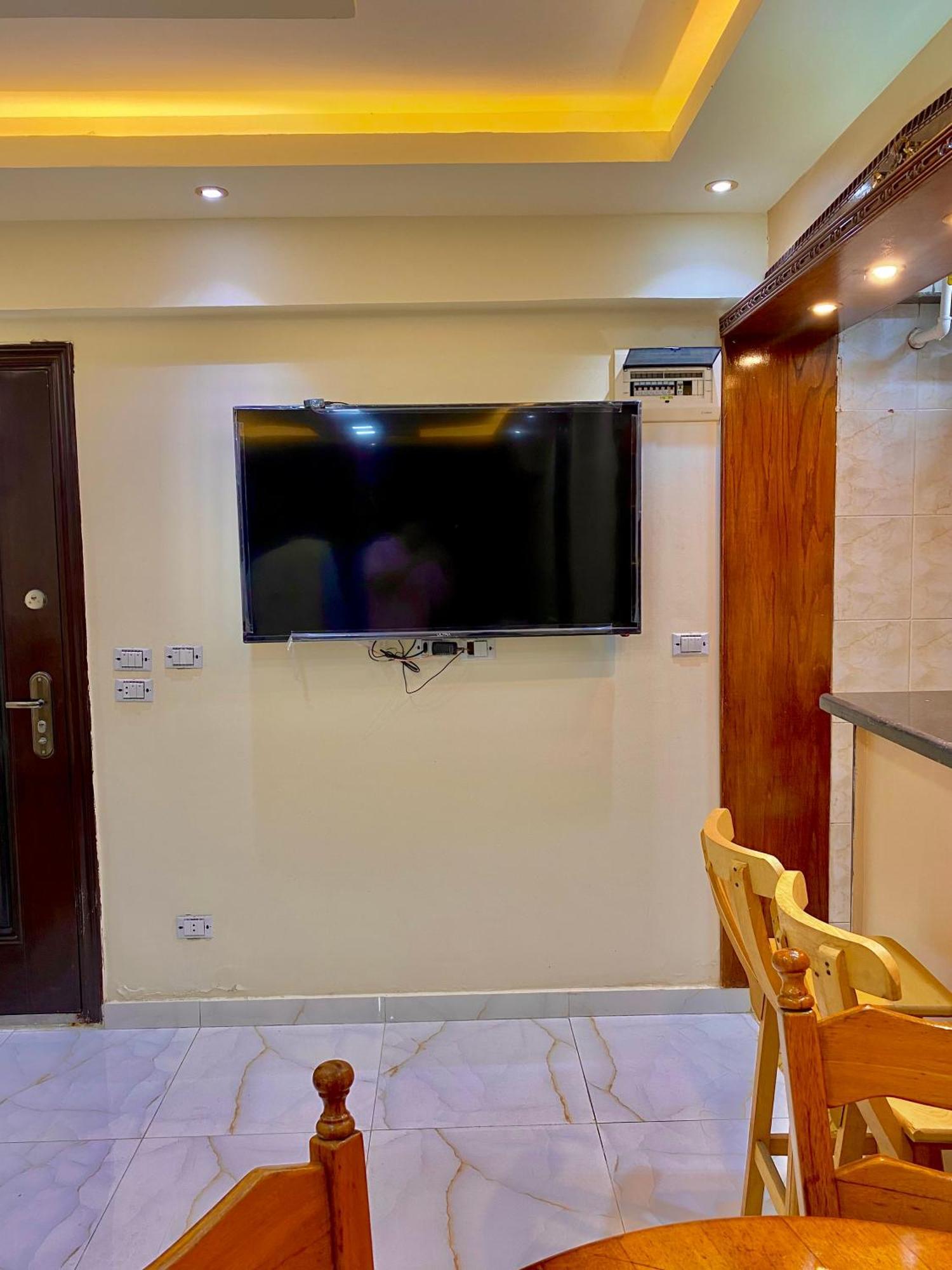Comfort Sea View: Serviced Near Montaza Palace Alexandria